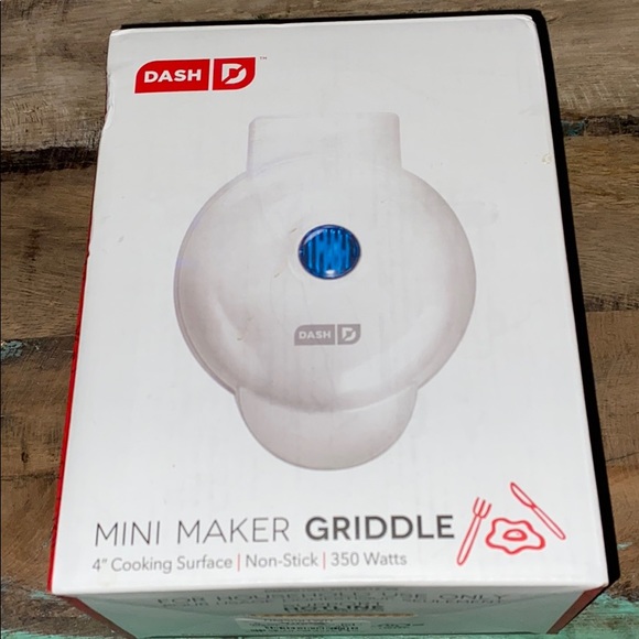 Dash Other - Brand new Dash mini Griddle